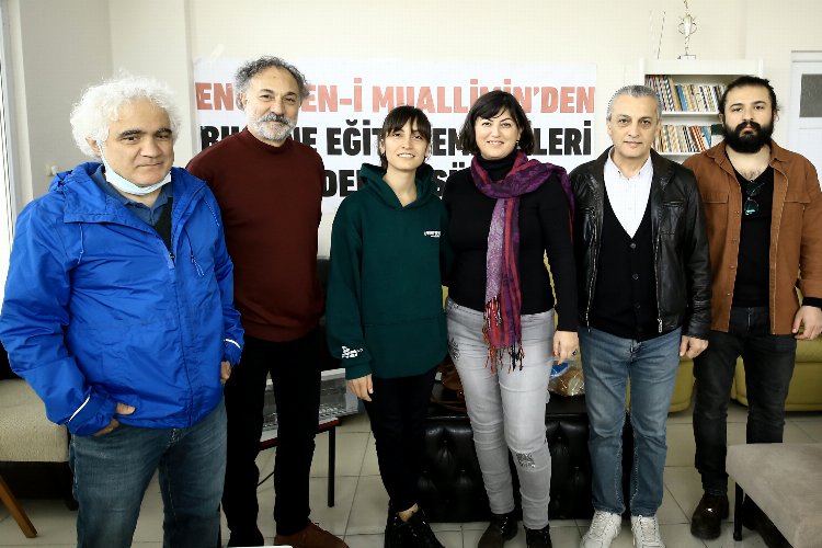 Bursa’da Yenişehir Eğitim Sen’den ‘sosyalist’ tartışma