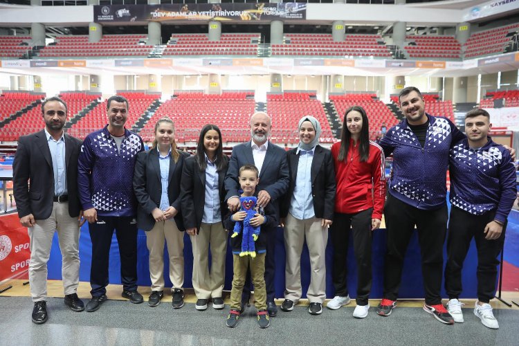 Kayseri Kocasinan’dan spora destek