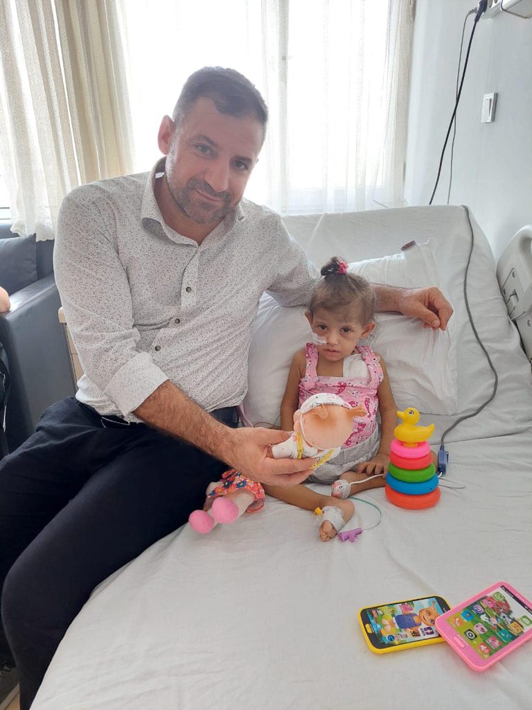 YÜKSEL KAPLAN’DAN KUMSEL BEBEĞE ZİYARET