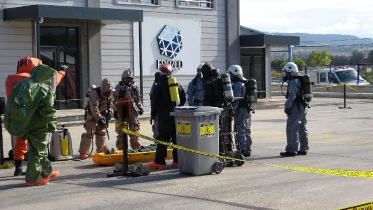 Çanakkale’de soğuk hava deposunda KBRN saha tatbikatı