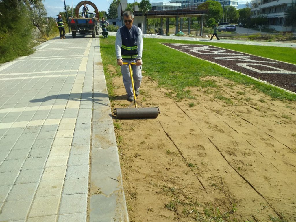 BURHANİYE’DE PARK BAKIMLARI BAŞLADI