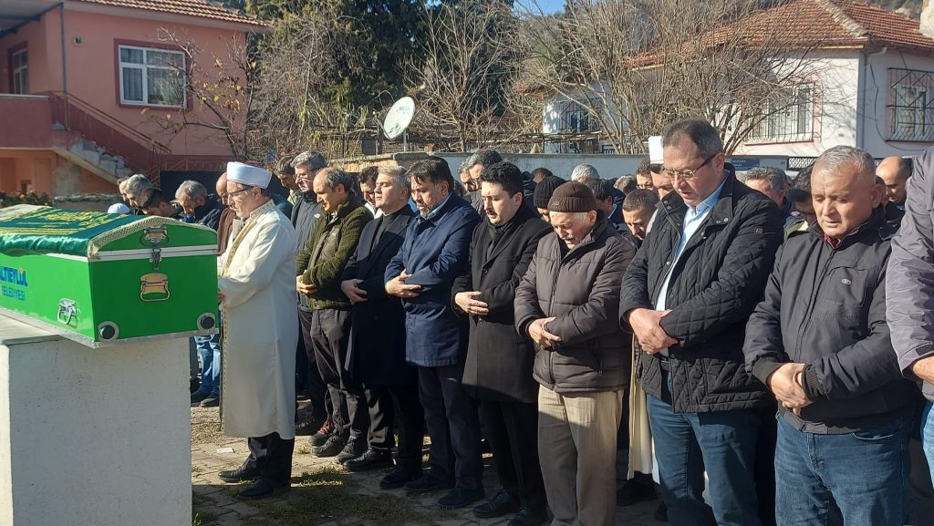 HASAN DEMİRASLAN’IN ANNE ACISI