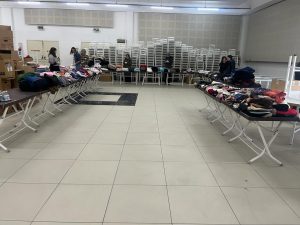 BURHANİYE BELEDİYESİ DEPREMZEDELERİN YANINDA