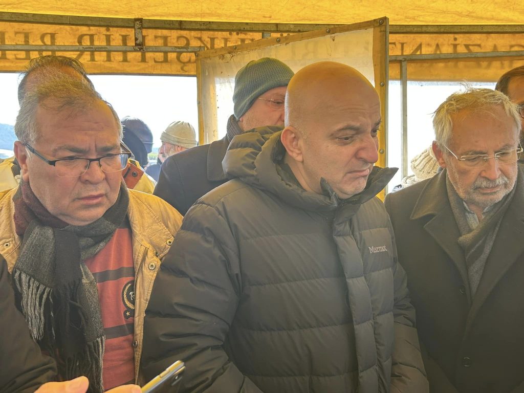 Bülbül CHP’li heyetle Nurdağı  BU FELAKETİ DAYANIŞMA İÇİNDE AŞACAĞIZ