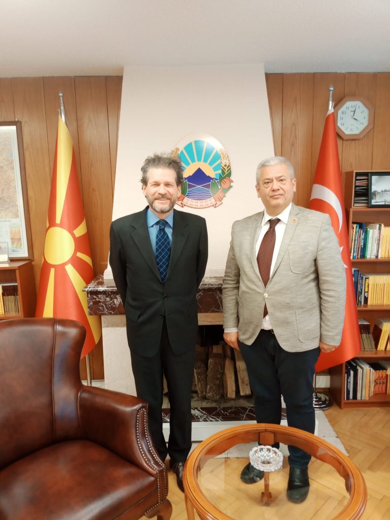 ÖZKARDEŞLER’DEN, BÜYÜKELÇİ MANASİYEVSKİ’Yİ  ZİYARET