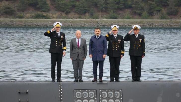 Çanakkale’de Dumlupınar Denizaltısı şehitleri anıldı