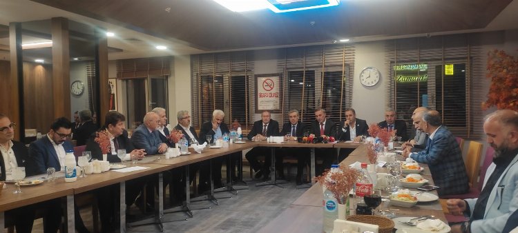 Anadolu Platformu’ndan siyasilere ‘davet’ çağrısı