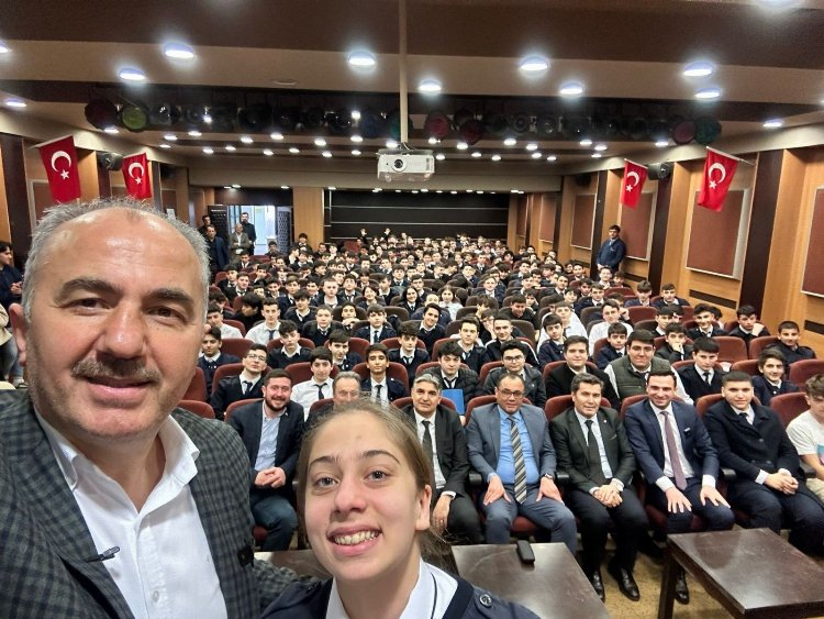 Rize’de Başkan Metin gençlerle buluşuyor