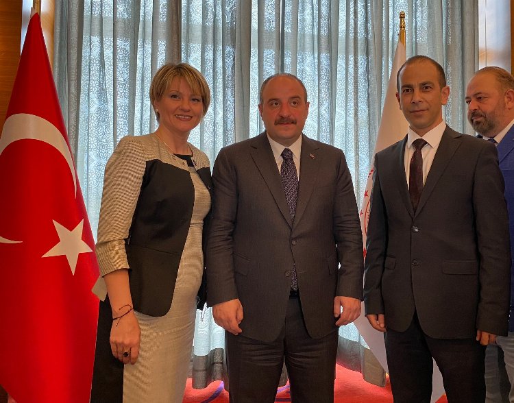 Bakan Varank’tan Bursa’da medya buluşması