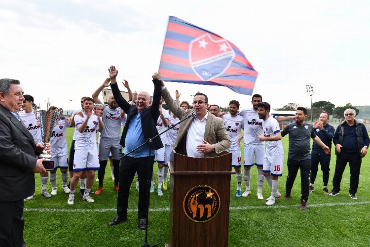 Şampiyon Mustafakemalpaşaspor