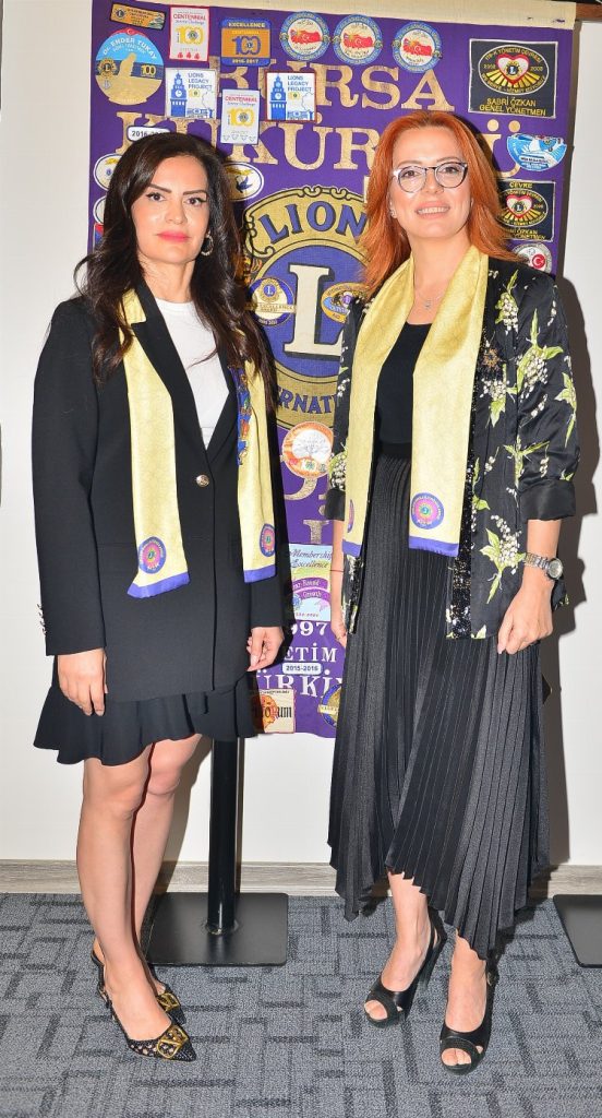 Bursa Kükürtlü Lions’ta bayrak değişimi