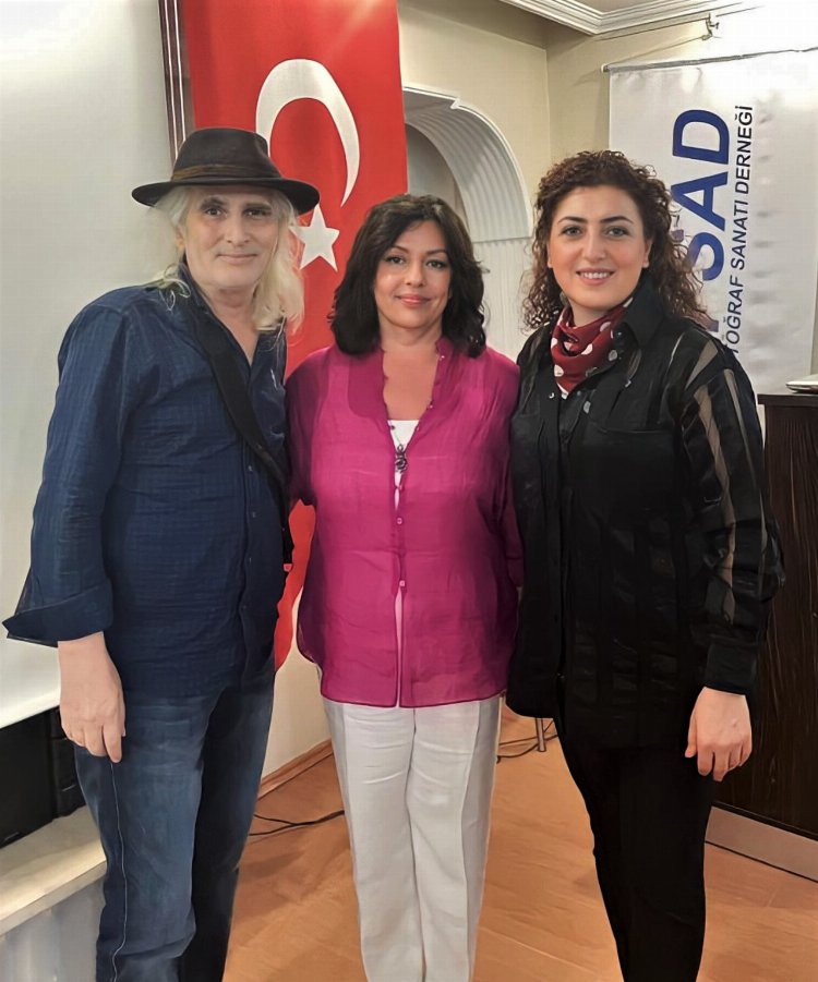 Fotoğraf severlere ‘Yaşayan Küba’yı anlattı