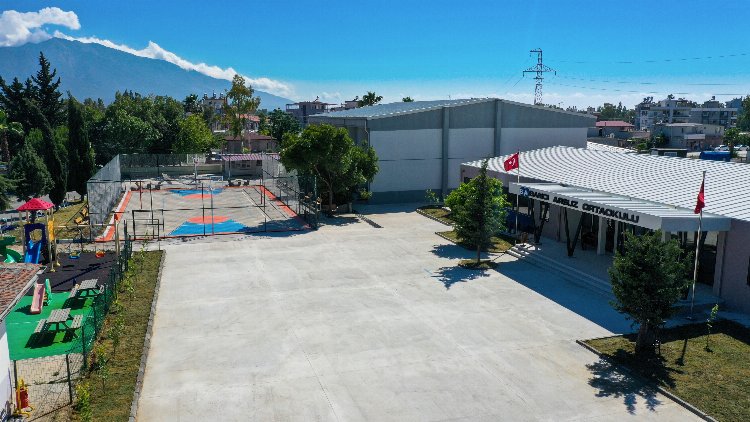 Hatay’da ‘3 ayda 3 okul’ sözü tamamlandı