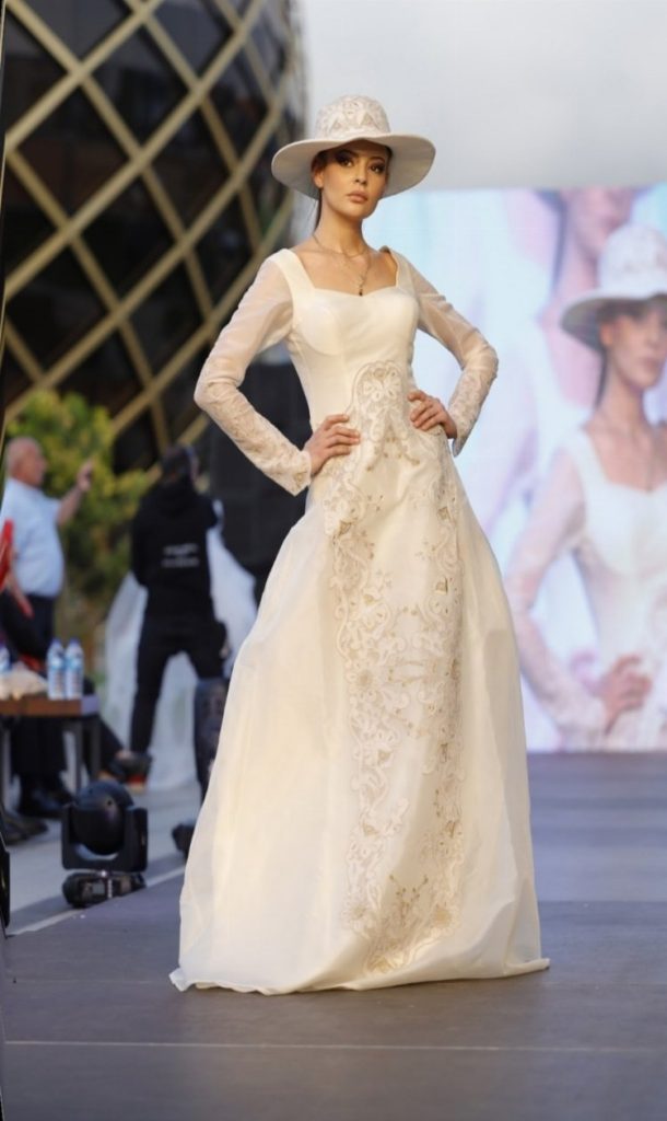 Rize’de Hacere Orhan defilesi büyüledi