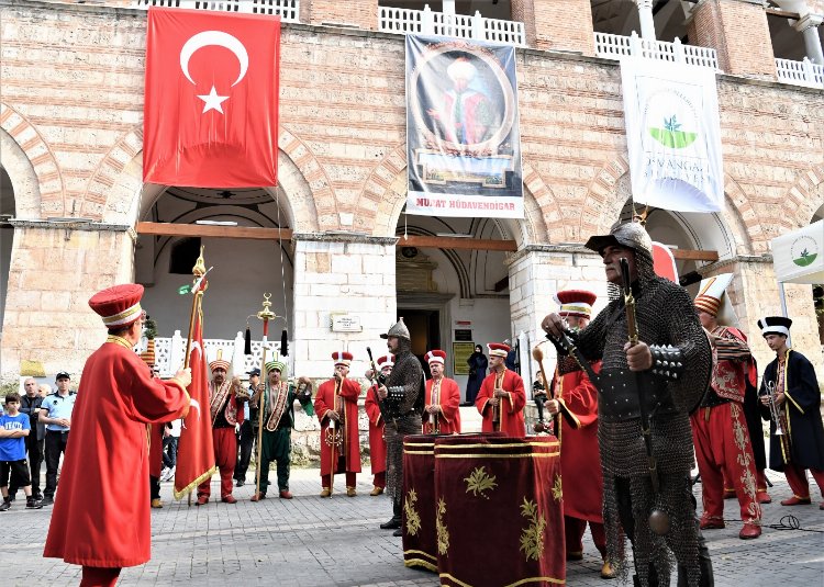 Şehit Padişah Bursa’daki kabri başında anıldı