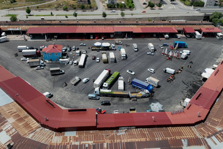 Sivas’ta Hal esnafından Başkan Bilgin’e teşekkür