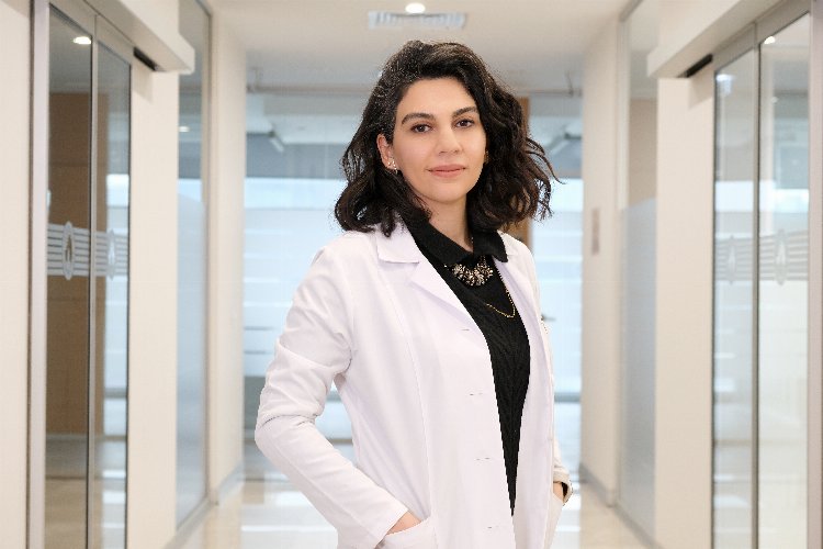 Yanlış fırçalamayın! Diş etiniz çekilmesin!