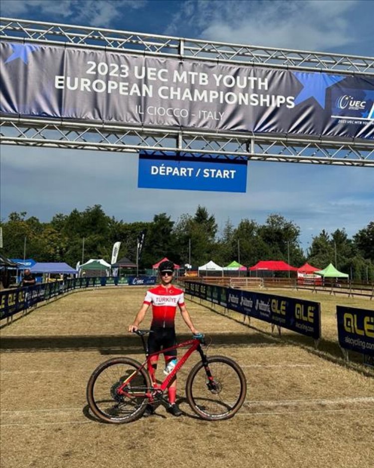 İnegöllü sporcudan Avrupa’da milli gurur