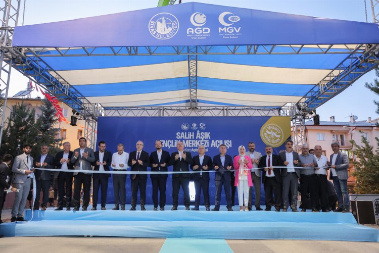 Sivas’ta Salih Âşık Gençlik Merkezi hizmete açıldı