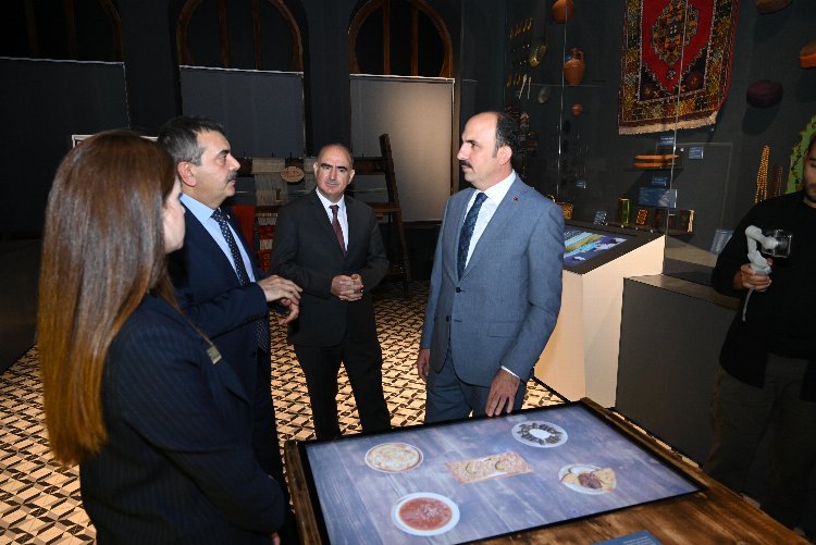 Bakan Tekin’den Konya’ya ziyaret