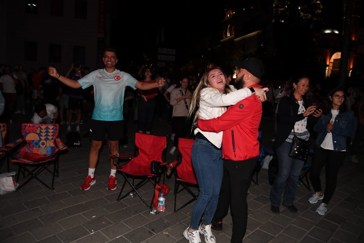 Bursa Osmangazi’de ‘Milli’ coşku