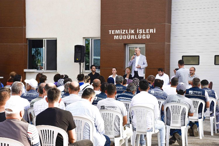 Karacabey Belediyesi’nde toplu sözleşme sevinci