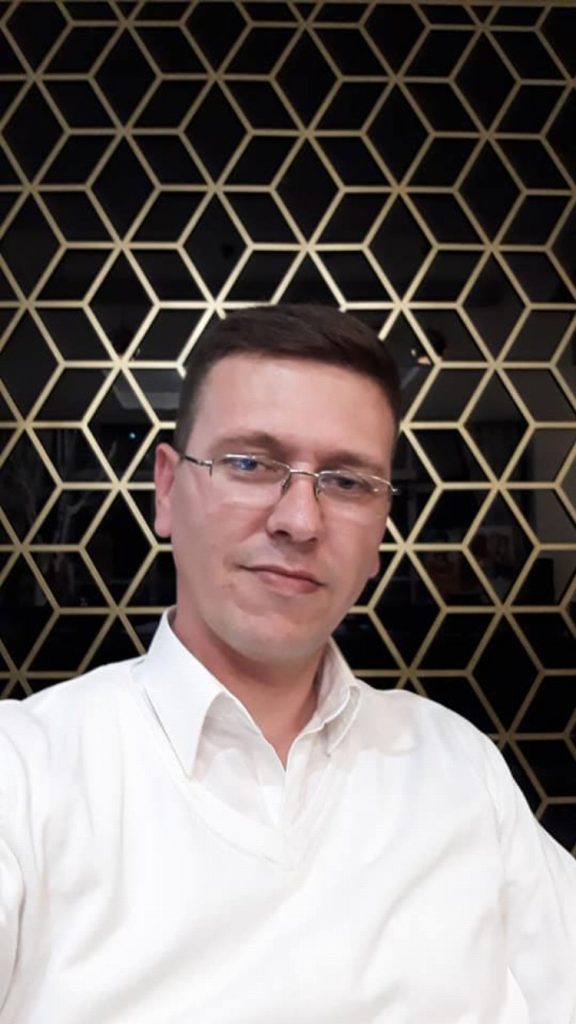 Keşan’da temizlik görevlisi 6. kattan ölüme atladı!