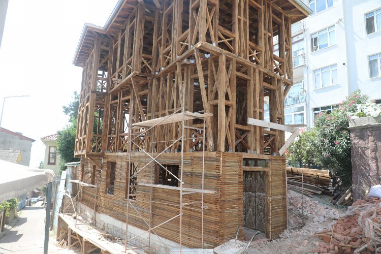 Kocaeli’de ‘Tarihi Kortel Konağı’ gün yüzüne çıkıyor