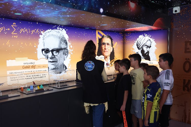 Konya’da çocuklara bilim sevgisi aşılanıyor