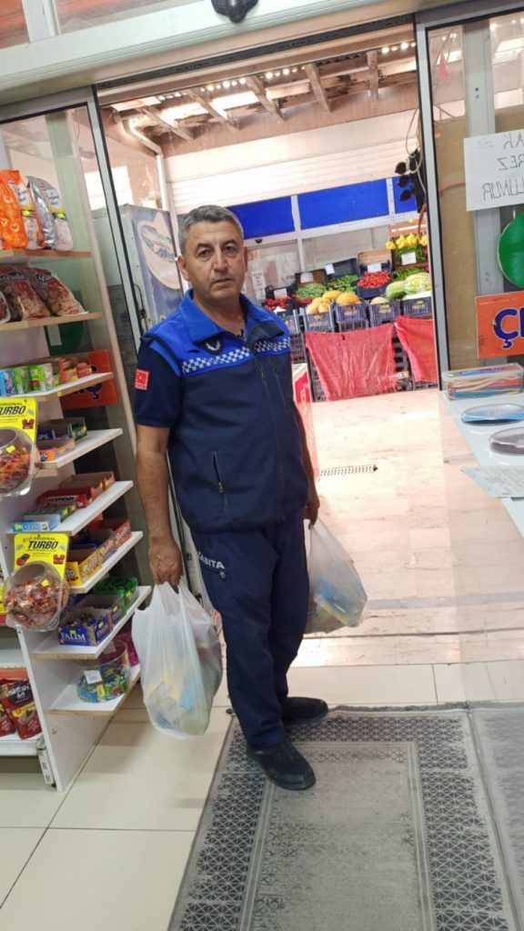 Bursa Gürsu’da tarihi geçmiş 280 ürüne el konuldu!