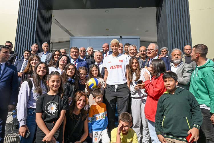 Milli Voleybolcu Vargas Malatya’da