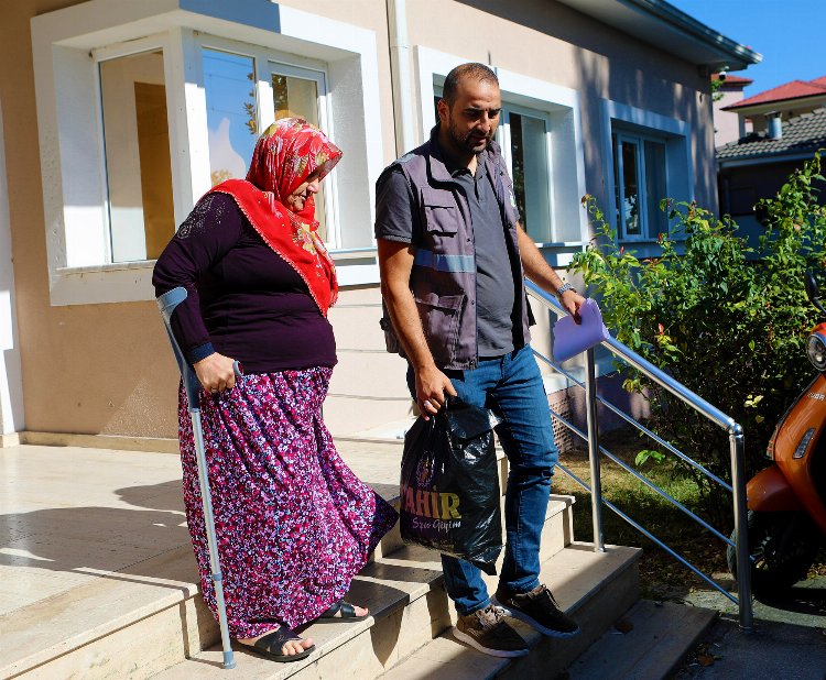 Sakarya yüzlerce yaşlının elinden YADEM tuttu