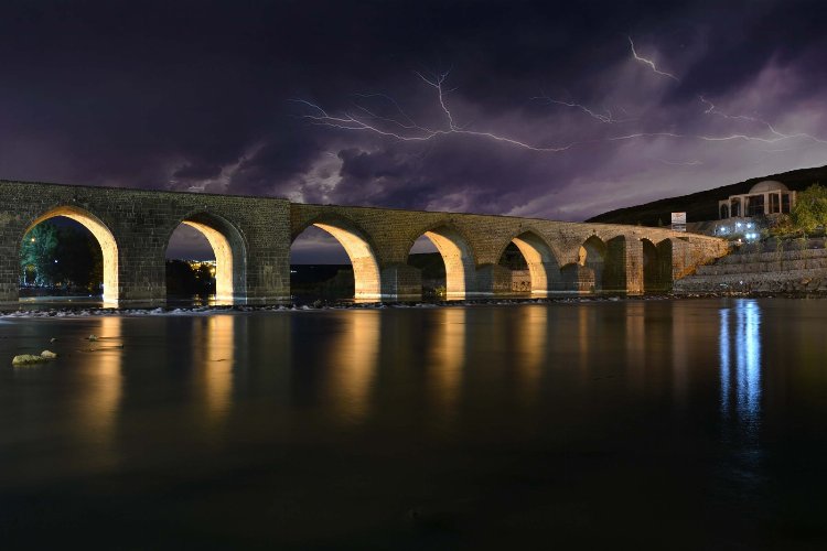 Üç bin yıllık takılar Diyarbakır’da sergilenecek