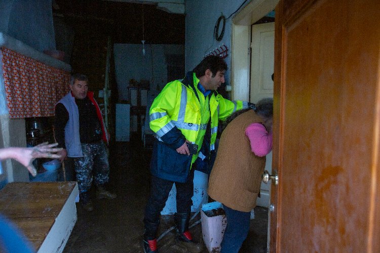 Bursa Tirilye’de selin yaraları sarılıyor