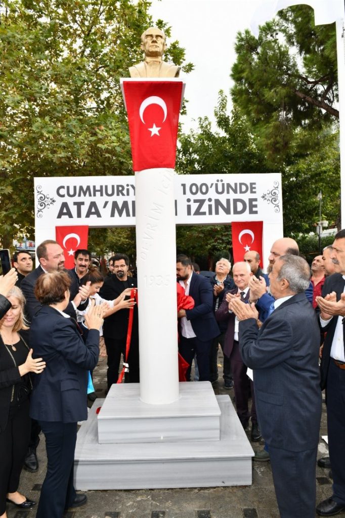 Çiğli’de tarihi kayıp anıt ilk yerine taşındı