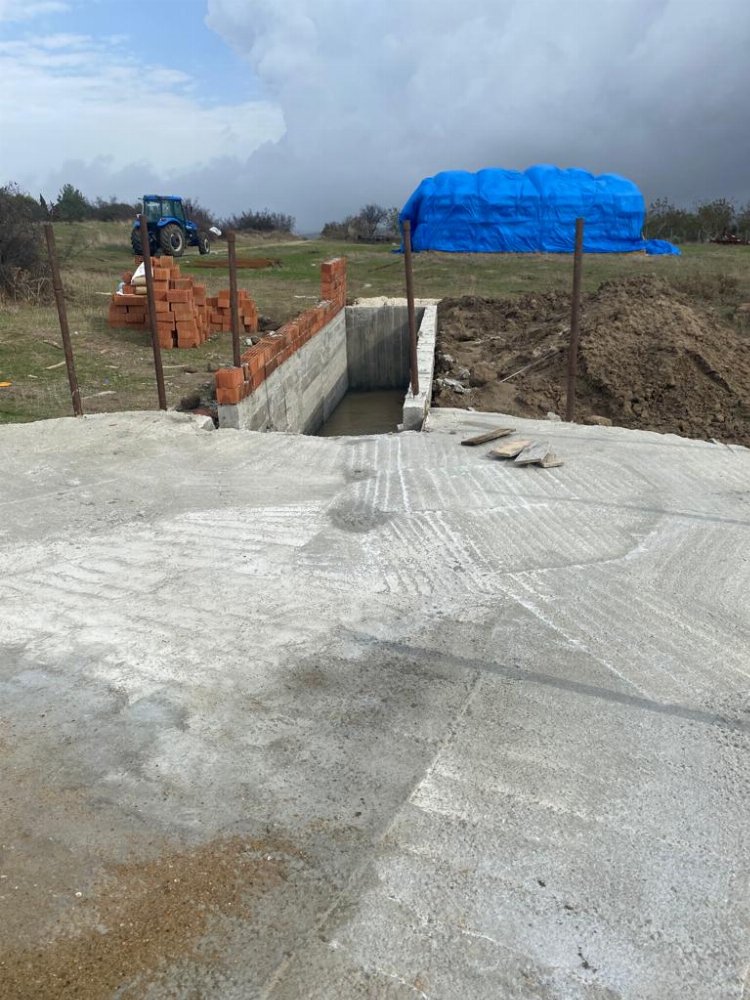 Edirne’de Vali Sezer kırsalda takibi bırakmıyor