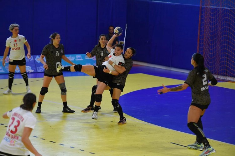 Kadınlar süperlerde 10. hafta sonuçları