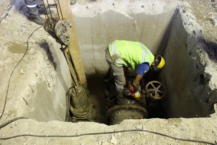 Konya Büyükşehir’den eş zamanlı ‘vana’ operasyonu