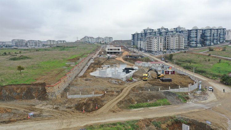 Çayırova Millet Bahçesi’ne bin 500 ağaç