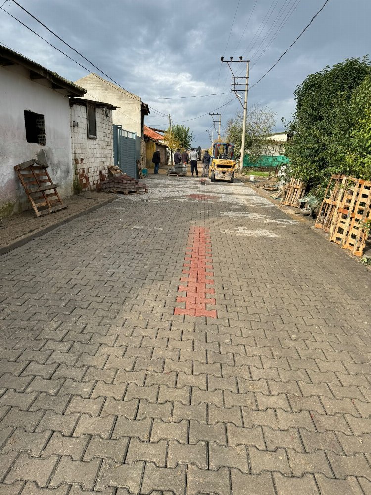 Manisa’da 12 milyon TL’lik yatırımda üstyapı sürüyor