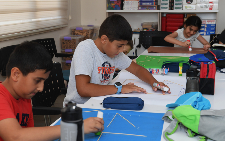 Osmangazi’de çocuklar eğlenerek öğreniyor