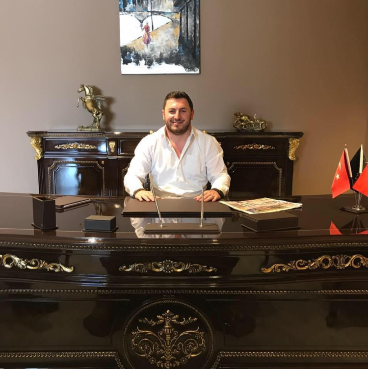 Yenişehir Kocataş’taki Türk bayrağı yenilendi