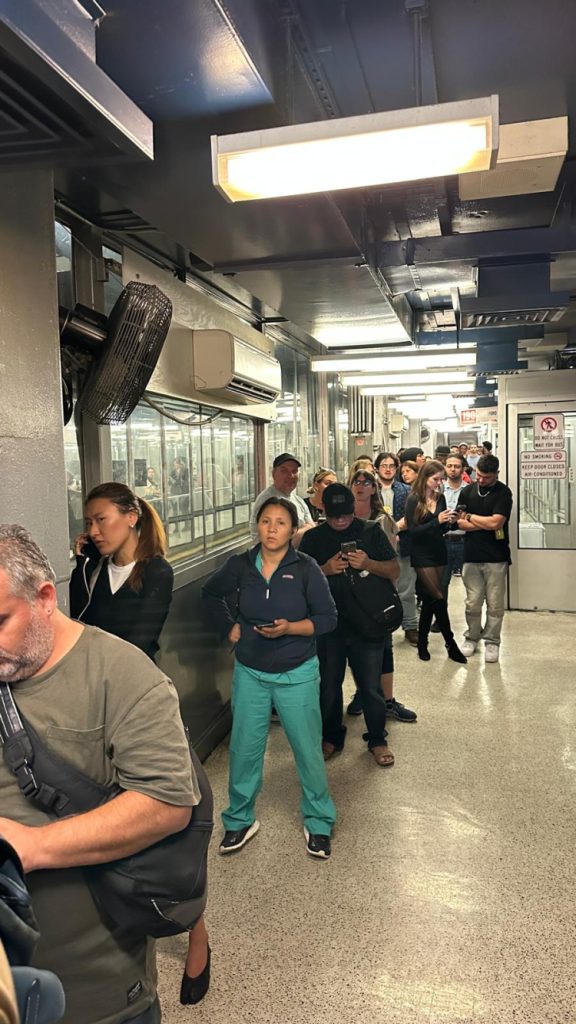 ABD New Jersey’de yolcu ücreti krizi!