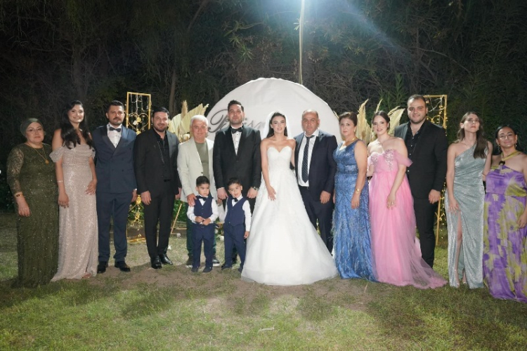 Abidin Can Karakuş ile Büşra Erüst dünya evine girdi