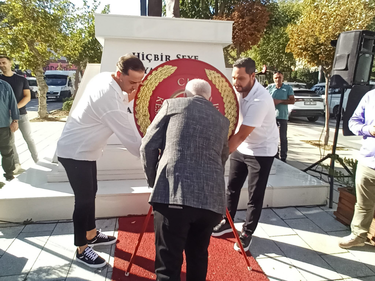 CHP’nin 101. Kuruluş yıldönümü kutlandı