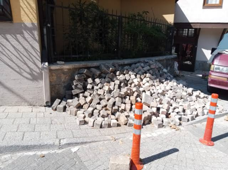 Zafer mahallesinde altyapı sorunu devam ediyor