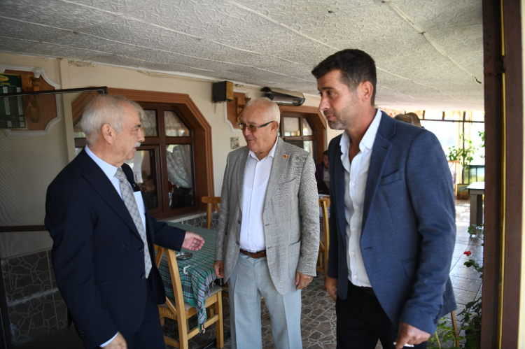 Başkan Özcan, Muhtarlar Günü’nde muhtarlarla kahvaltıda bir araya geldi