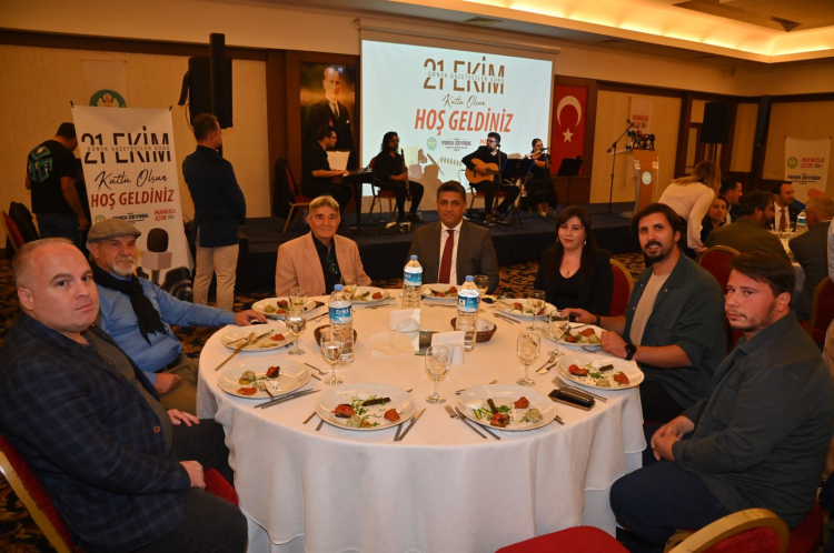 Başkan Zeyrek: “Basın özgür olmalıdır, kalemler özgür tutulmalıdır”