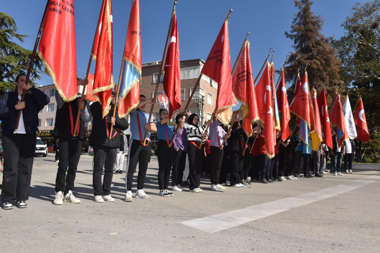 Cumhuriyet coşkusu Yenişehir’i sardı