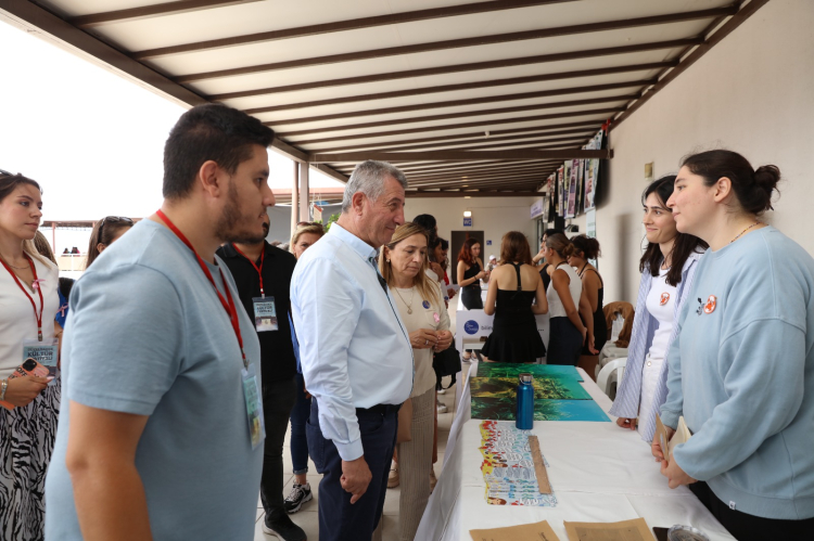 İzmir Güzelbahçe’de ‘Kültür Festivali’ coşkusu